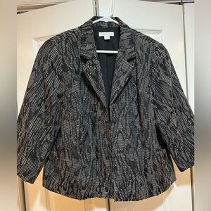 Coldwater Creek black and beige pattern jacket